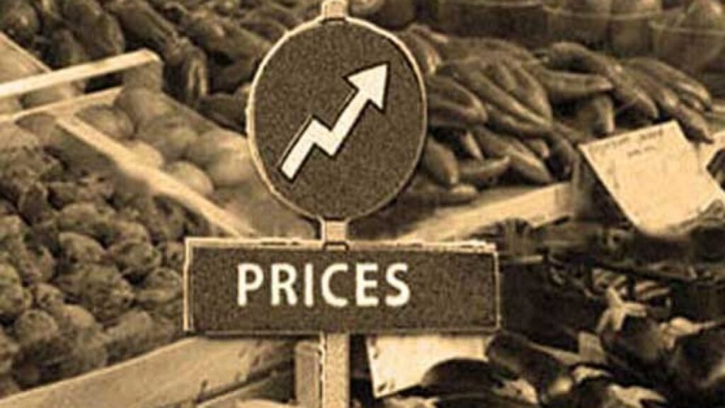 PTI Govt in hot waters as inflation takes its toll on common man Pakistan Economy