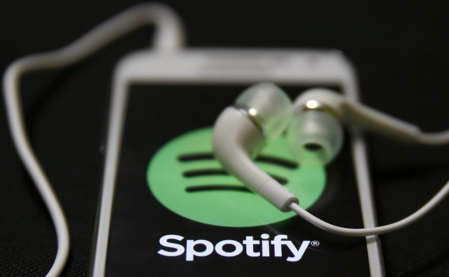 Spotify Denies Hack After Global Outage Disrupts Service Spotify