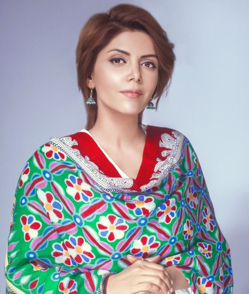 hadiqa Kiani sued by woman over hair loss after a treatment