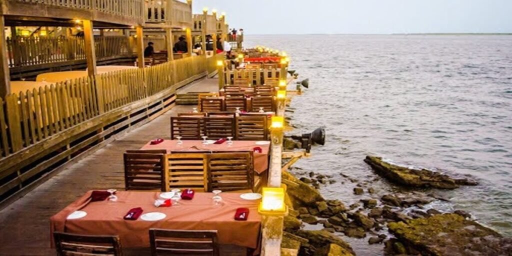 Sindh govt extends restaurant timings