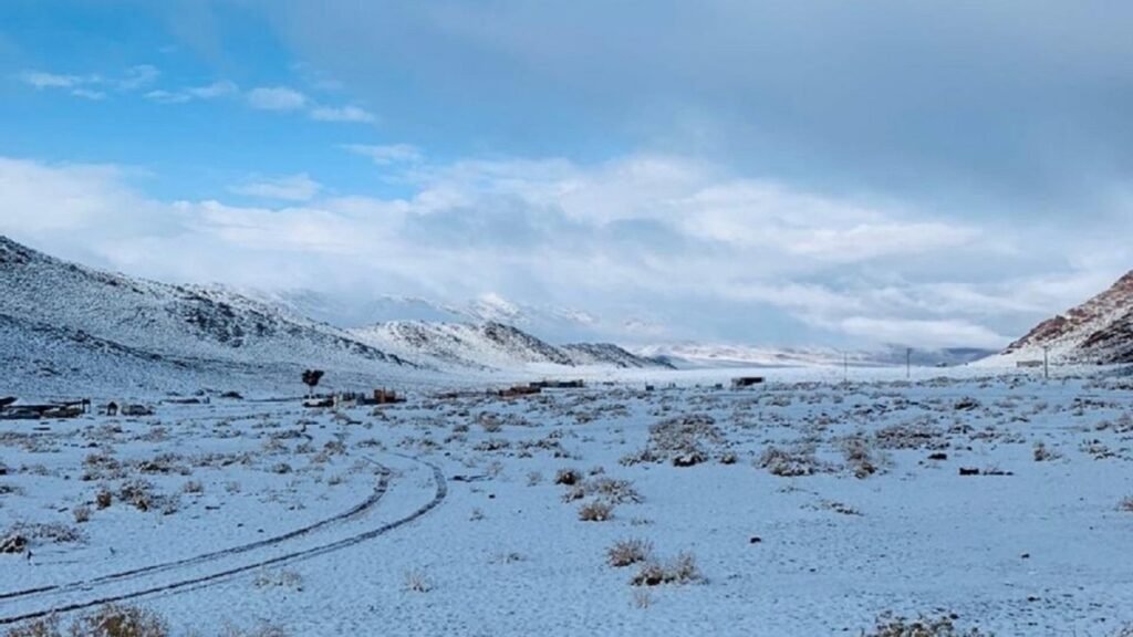 Snowfall in Saudi arabia