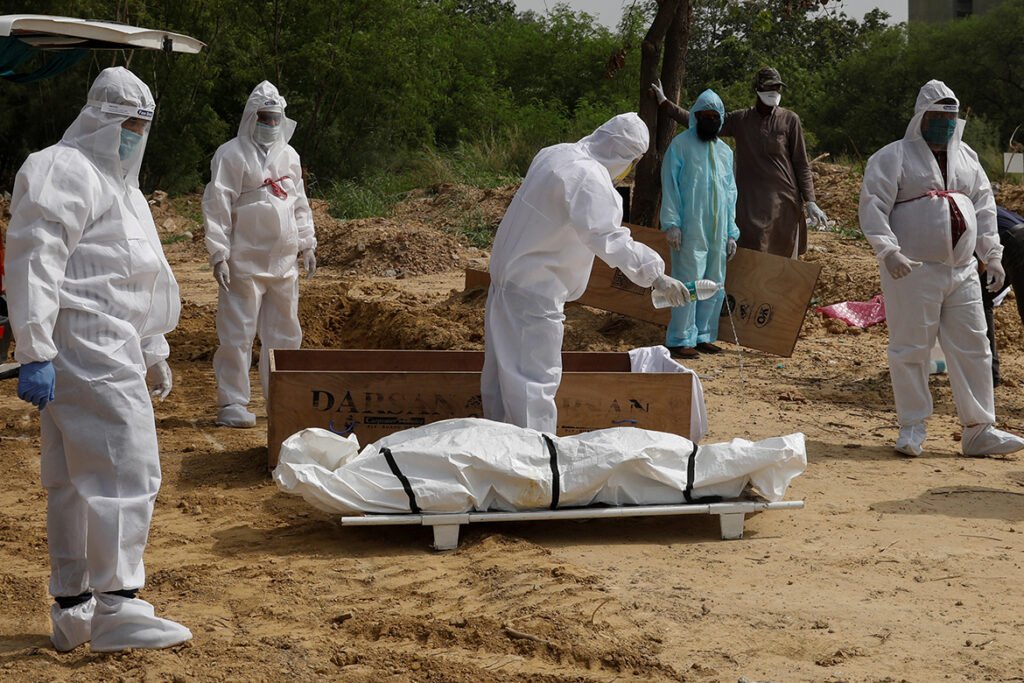 Avoid Ur immediate Neighbor and Even Ur Neighboring Country on Eid with Largest vaccine maker got highest deaths: India @ 4,000 deaths; imposes stricter lockdowns