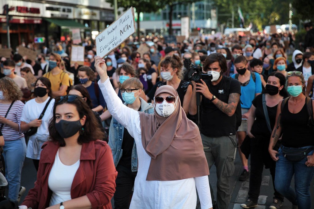 Thousands march in support of Muslim family killed in truck attack in Canada