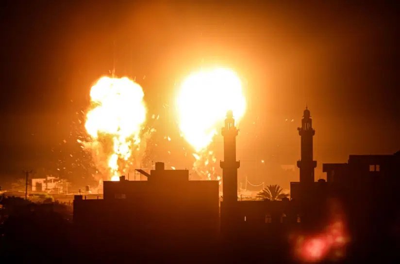 New PM bold Killings: Israel strikes Hamas sites in Gaza over fire balloons, challenging May truce