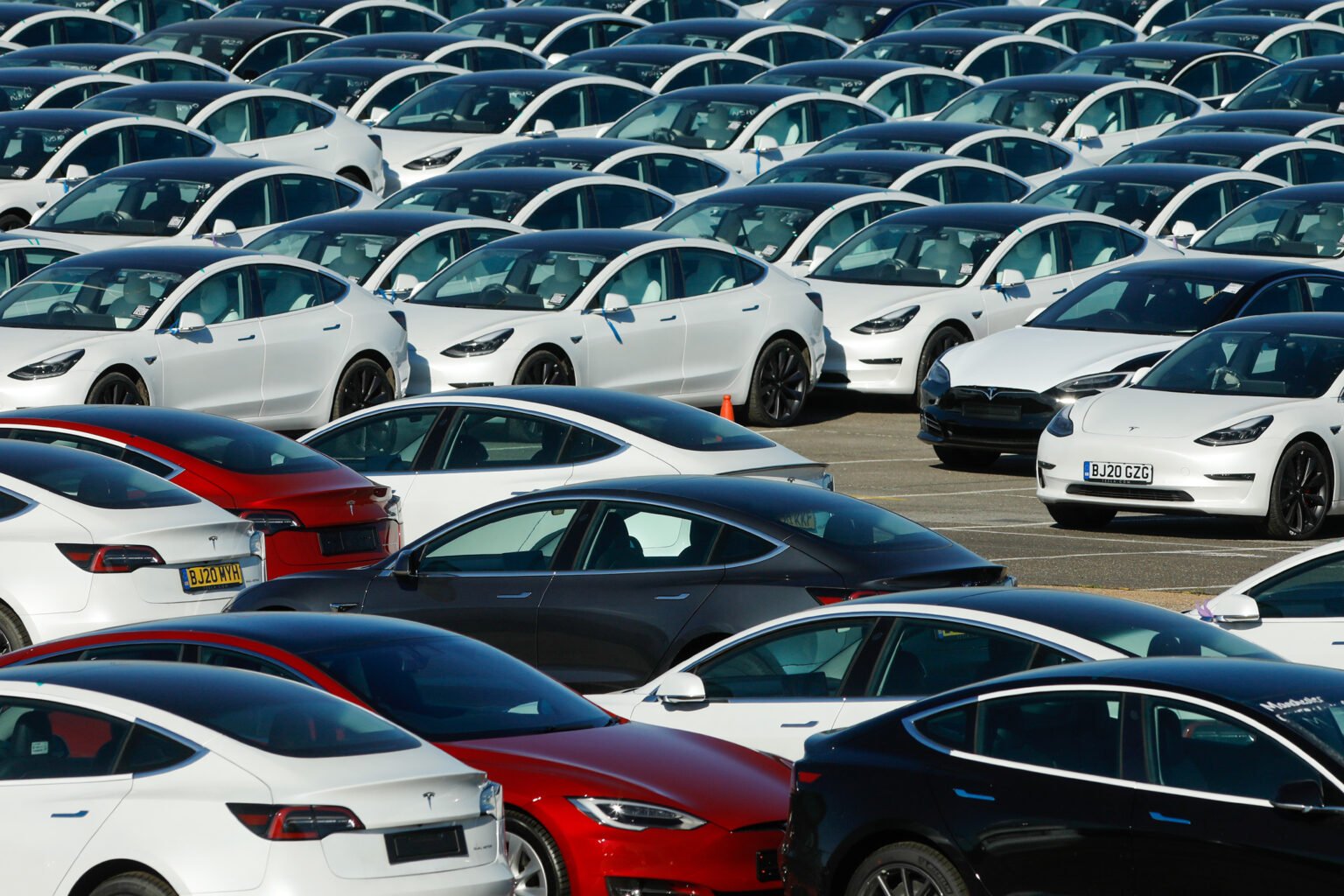 Pakistan auto sector profits surge