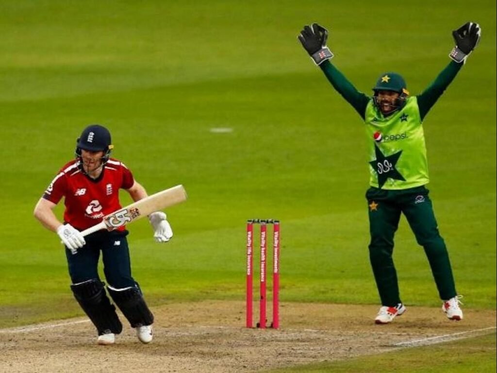 Pakistan hit back after ODI humiliation to win first T20