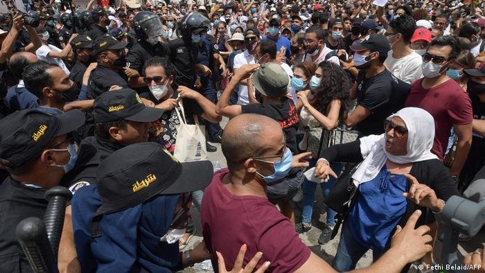 Chaos grips Tunisia after dismissal of PM, Parliament over Covid protests