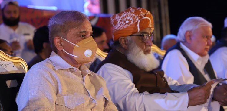 In Karachi power show, PDM renews call for ‘revolution’ with march to Islamabad