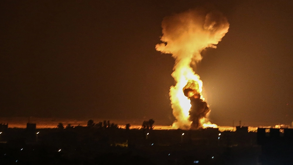 Israel bombs Hamas sites in Gaza over fire balloons: Military