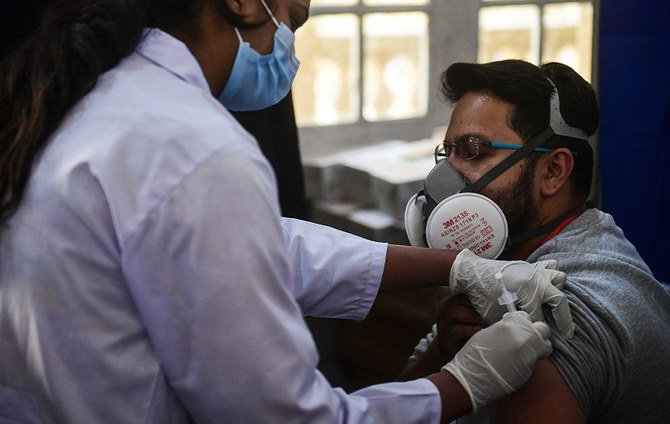 Pakistan logs 2,233 fresh coronavirus infections, 50 deaths in 24 hours