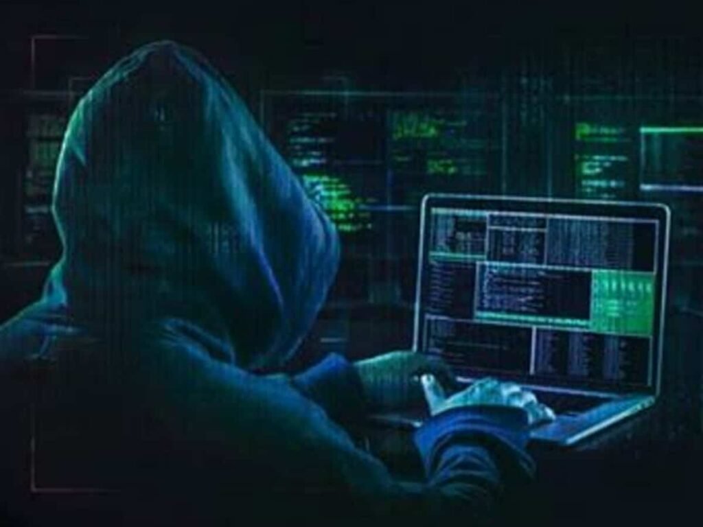 Karachi police arrest a man accused of hacking women’s phones, stealing personal data and blackmailing multiple victims.