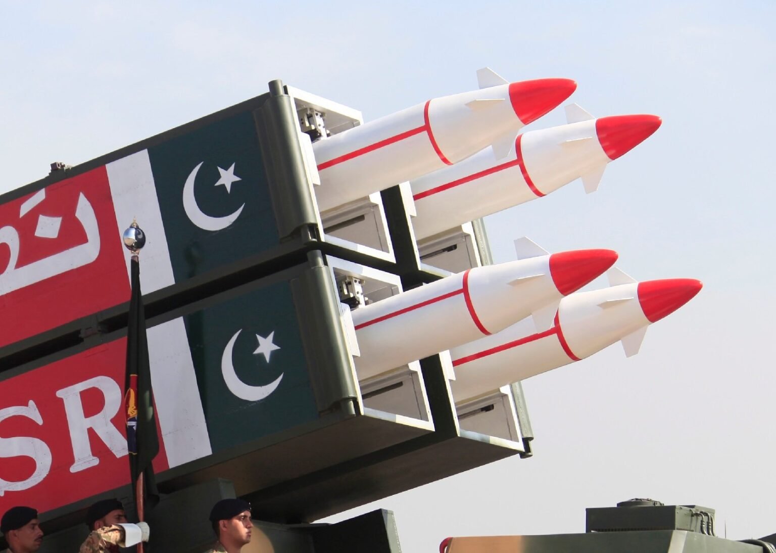 US report claims pakistan can protect its nukes and repel militants