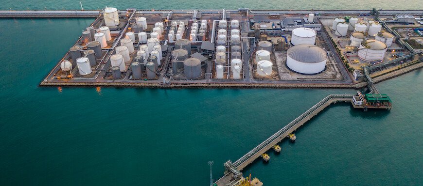 LNG overtakes oil as the most expensive fuel for power generation