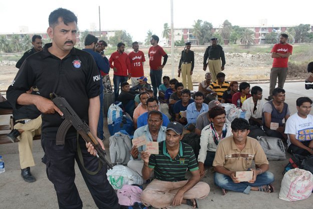 20 Indian fishermen released from Karachi prison