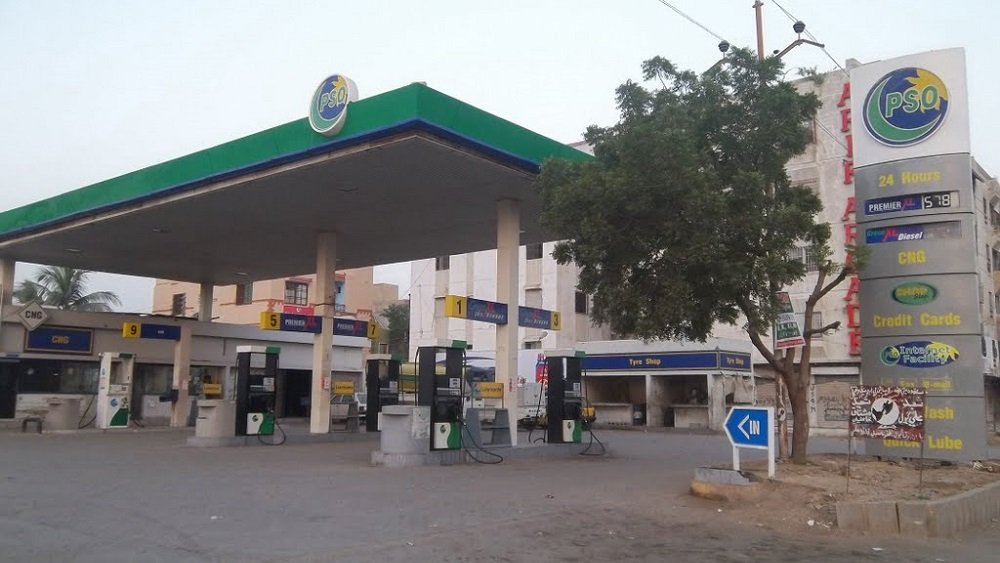 Fill Ur Tanks Now: Petroleum dealers On strike over low profit margins