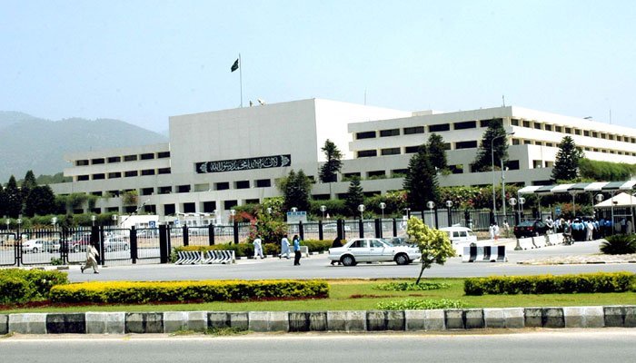 Parliament sessions called tomorrow to amend NAB law Parliament meets as government plans NAB law amendment, opposition flags appointment delays, Kashmir resolutions, and Imran Khan concerns.