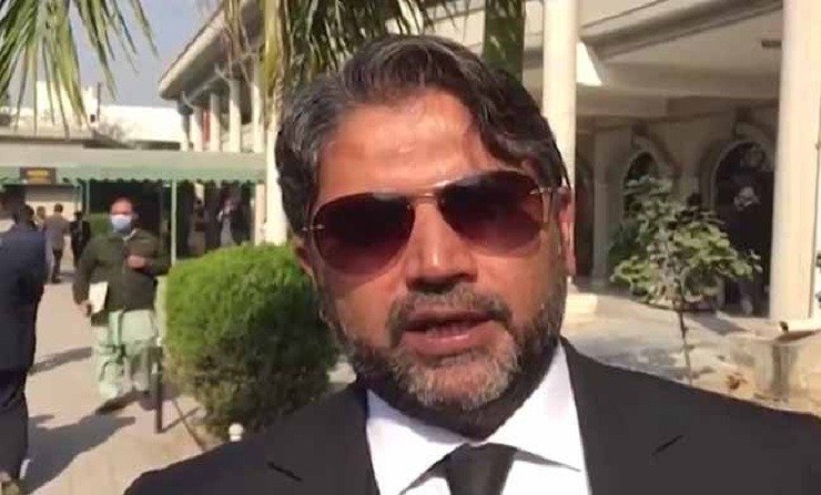 Ex-GB chief judge Rana Shamim has ‘direct relations’ with Nawaz, served as his lawyer: son