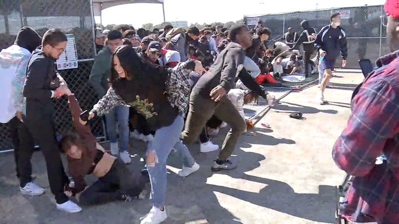 8 killed, many injured in stampede at houston’s music festival