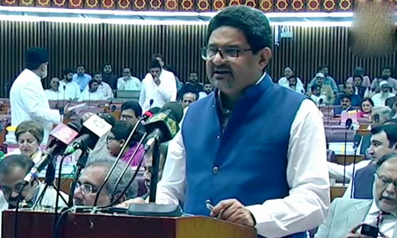 Miftah: Pakistan will default if gasoline subsidies are not cut