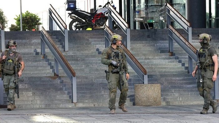 A Native Danish Terrorist kills 3 and injures 4 people in Copenhagen, Denmark