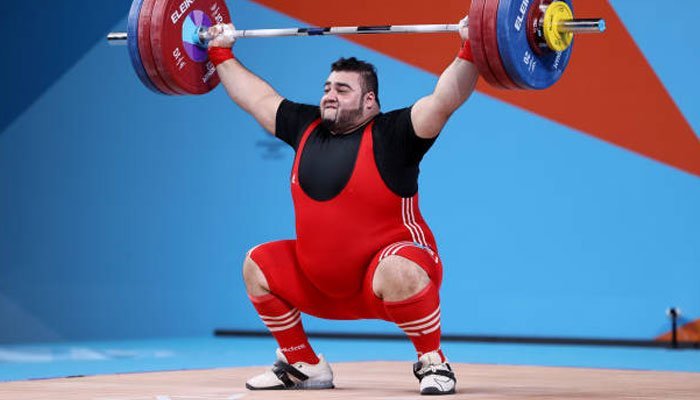 Pakistani weightlifter Dastagir Butt wins first gold medal in Commonwealth Games