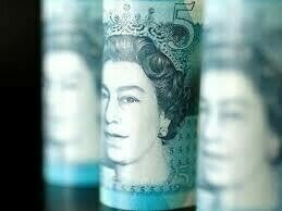 Dollar-sterling exchange rate remains near 35-year low