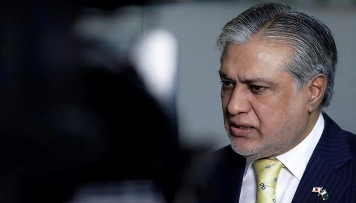 Ishaq Dar’s arrest warrant suspended by accountability court