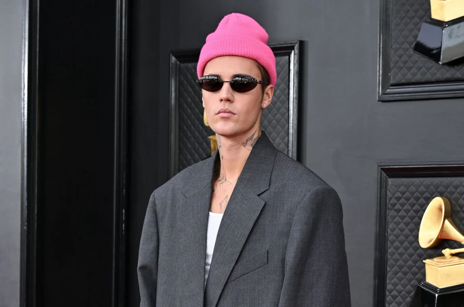 Justin Bieber Taking A Break From World Tour- “I Need Time To Rest And Get Better”