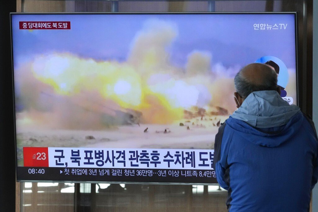 North Korea launches artillery shells to send serious warning to South Korea