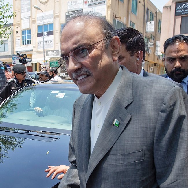 NAB withdraws its appeals against Asif Zardari’s acquittal in old cases