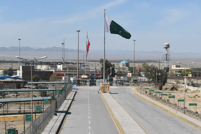 Pakistan, Iran Agree to Keep Border Open 24/7 During Muharram and Safar to Facilitate Pilgrims