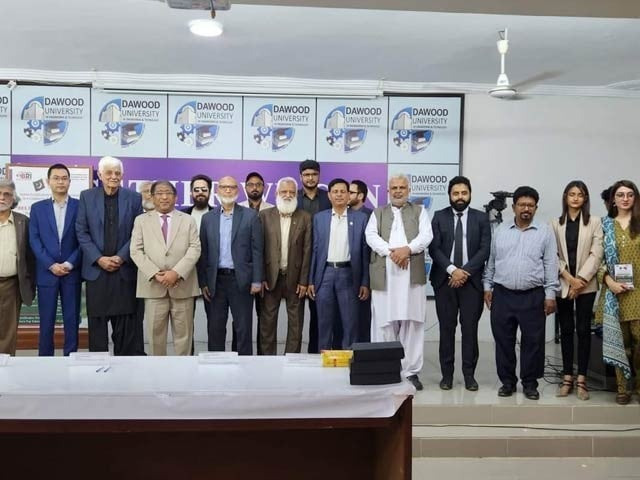 With the support of China, 35 Pakistani students became e-commerce owners