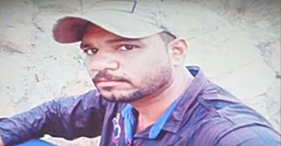 Man shot dead by security force in Karachi over mistaken identity