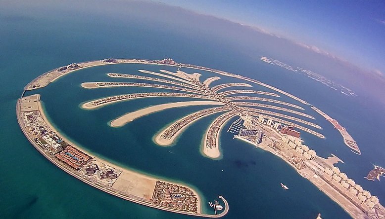 Iran-US Conflict Threatens $56 Billion in Gulf Tourism Investment Iran-US conflict threatens Gulf tourism sector, with cancellations rising and potential regional losses reaching $56 billion.