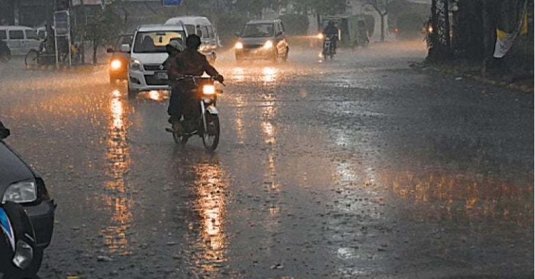 Weather turned cold as parts of Punjab receive first rain of winter season