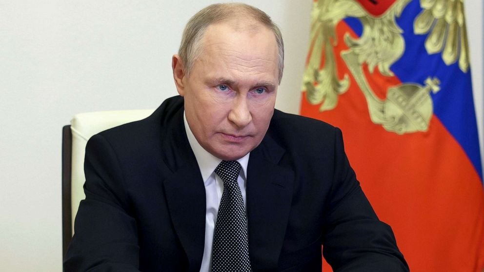Putin Signals Russia Could Cut Gas to Europe as Middle East Crisis Drives Energy Prices Higher