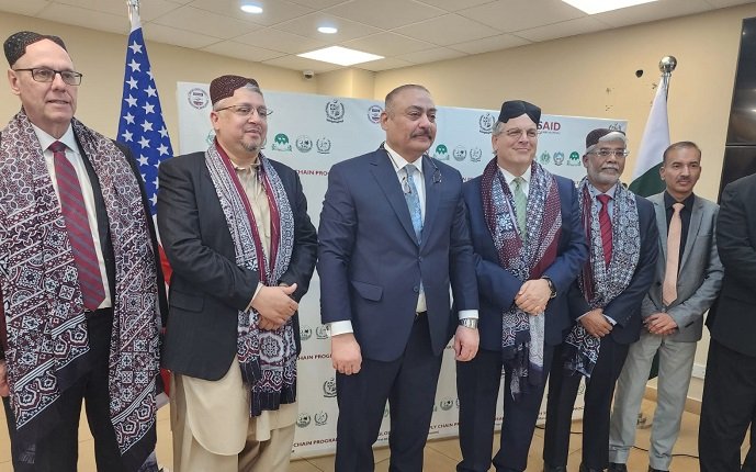 United States donates oxygen supplies to Pakistan to combat Covid19
