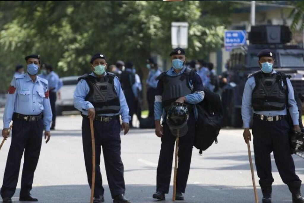 Islamabad, Karachi under high security alert after Peshawar Police Lines blast