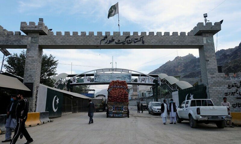 Torkham border crossing between Afghanistan, Pakistan closed