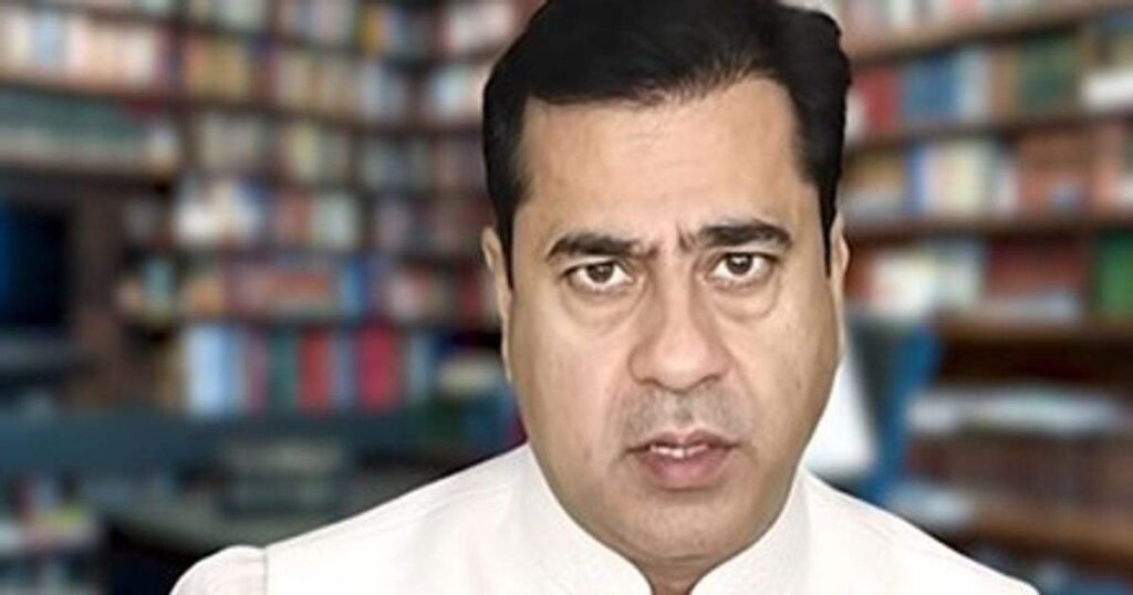 Anchorperson Imran Riaz Khan Safely Returns Home After Four-Month Disappearance