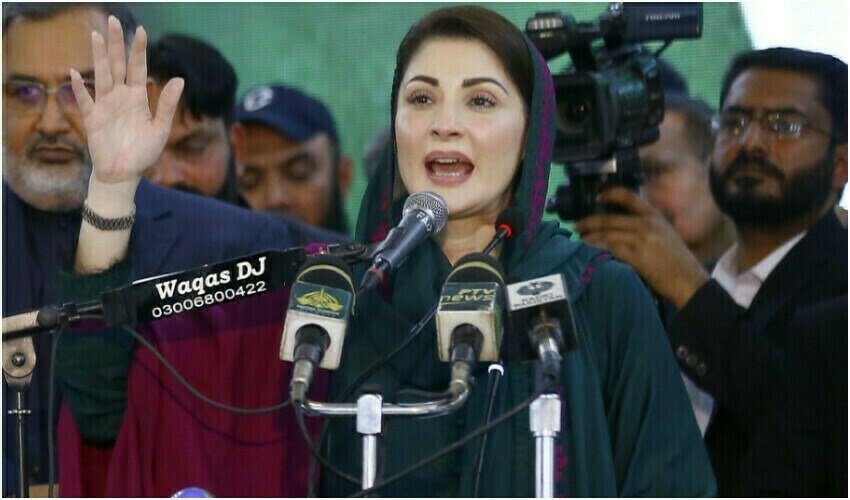 Maryam blames PTI govt for economic Crisis PML-N chief organizer and senior vice president Maryam Nawaz blames the PTI govt for the economic crisis.
