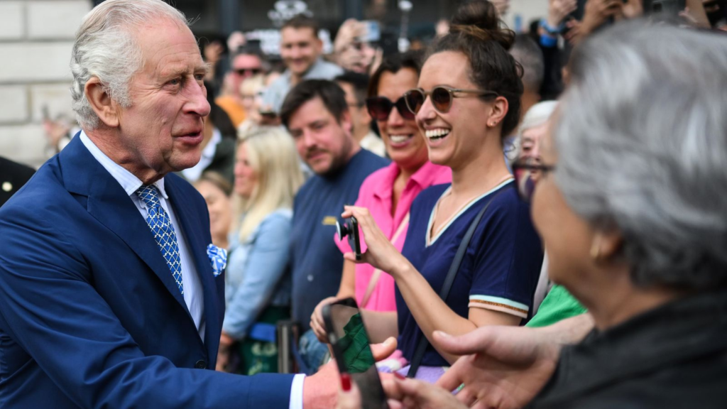 In addition, they had the chance to interact with kids outside St. Paul's Church, also known as the Actors' Church, in honor of its 390th birthday.