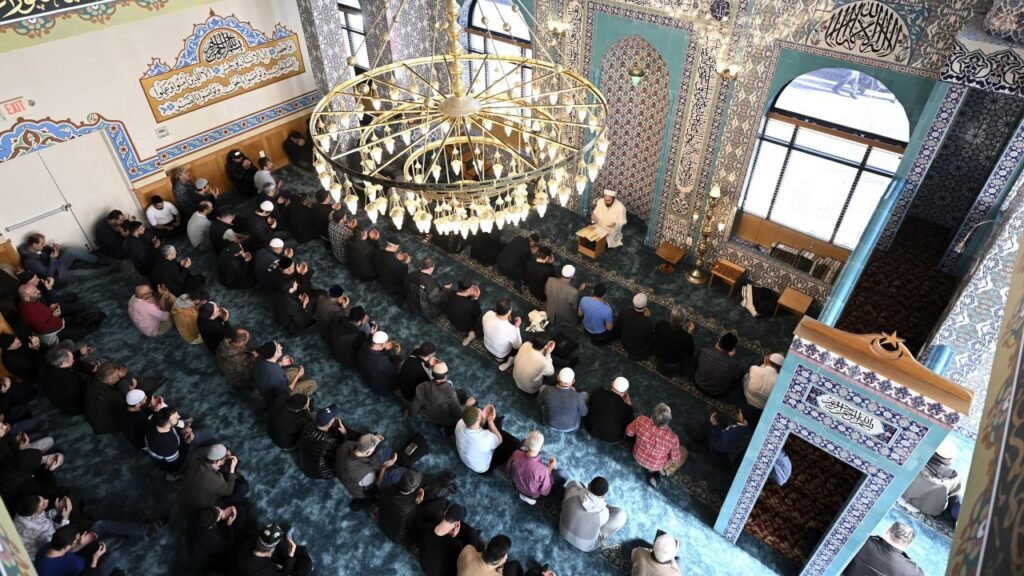 New York City mosques can now broadcast Adhan without permit