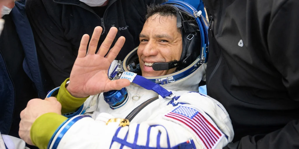 Nasa’s Record-breaking astronaut Frank Rubio returns to Earth after a long year mision