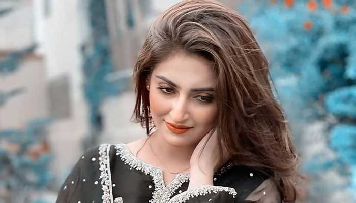 LSA 2023: Actress Hiba Bukhari Faces Criticism for Allegedly Revealing Too Much at the Event