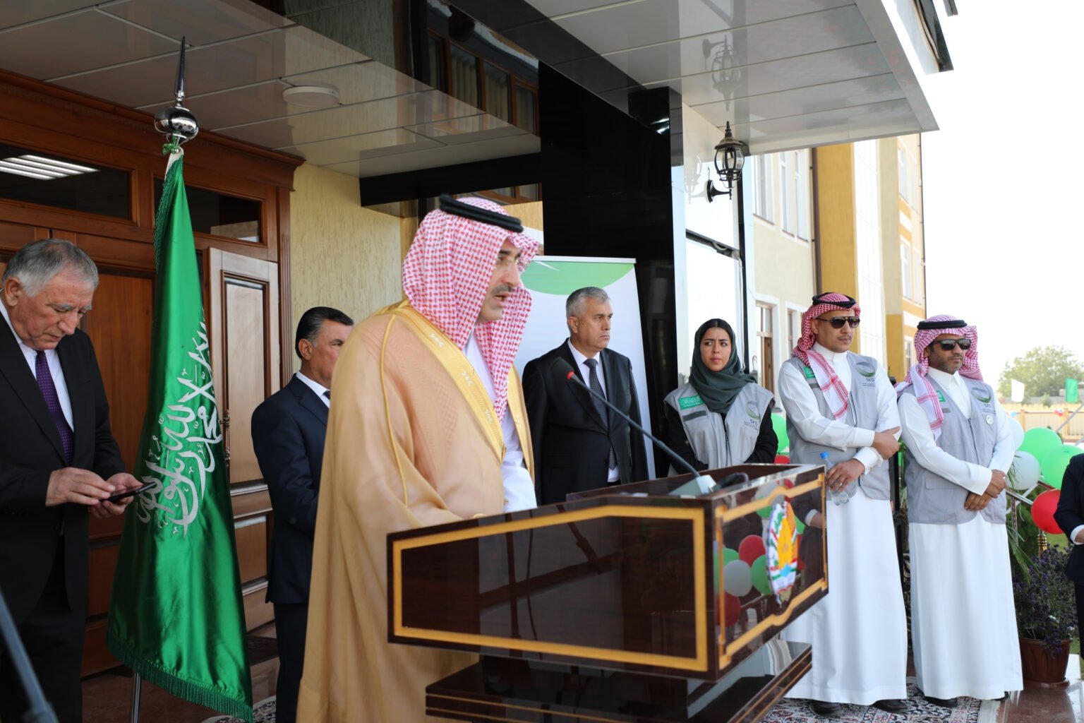 Saudi Fund for Development Opens New Public School in Tajikistan