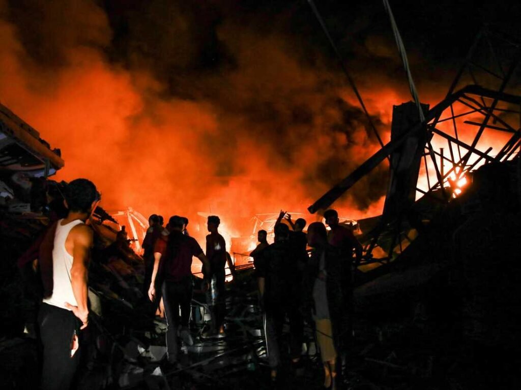 Israeli Forces Launch Overnight Ground Raid in Gaza Amid Ongoing Airstrikes