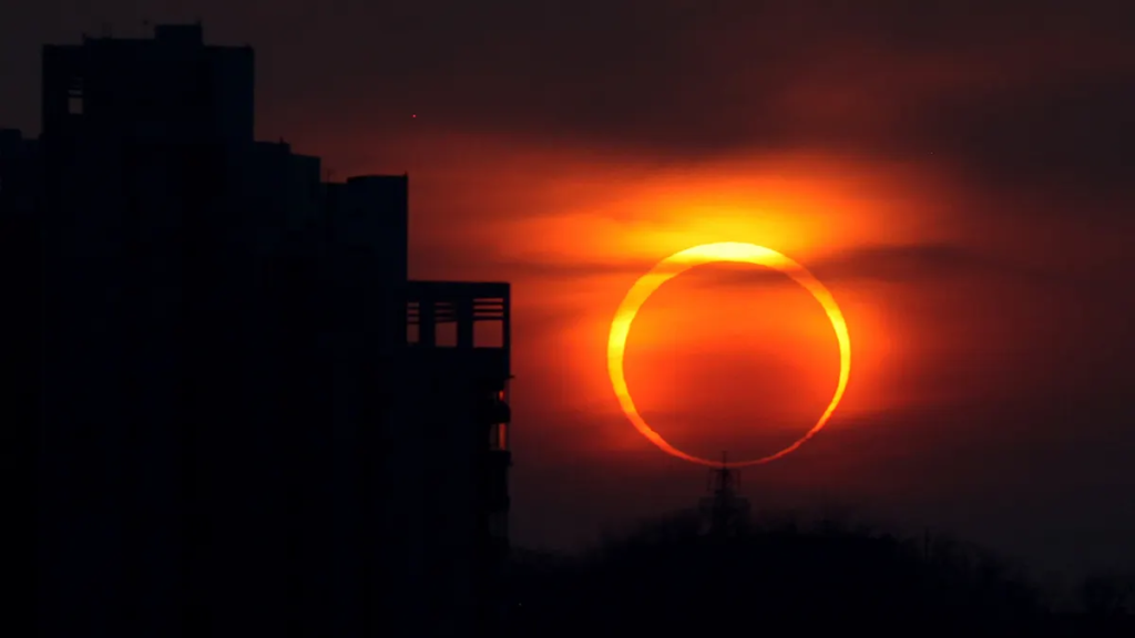 Spectacular ‘Ring of Fire’ Eclipse Graces the Skies Over the Americas