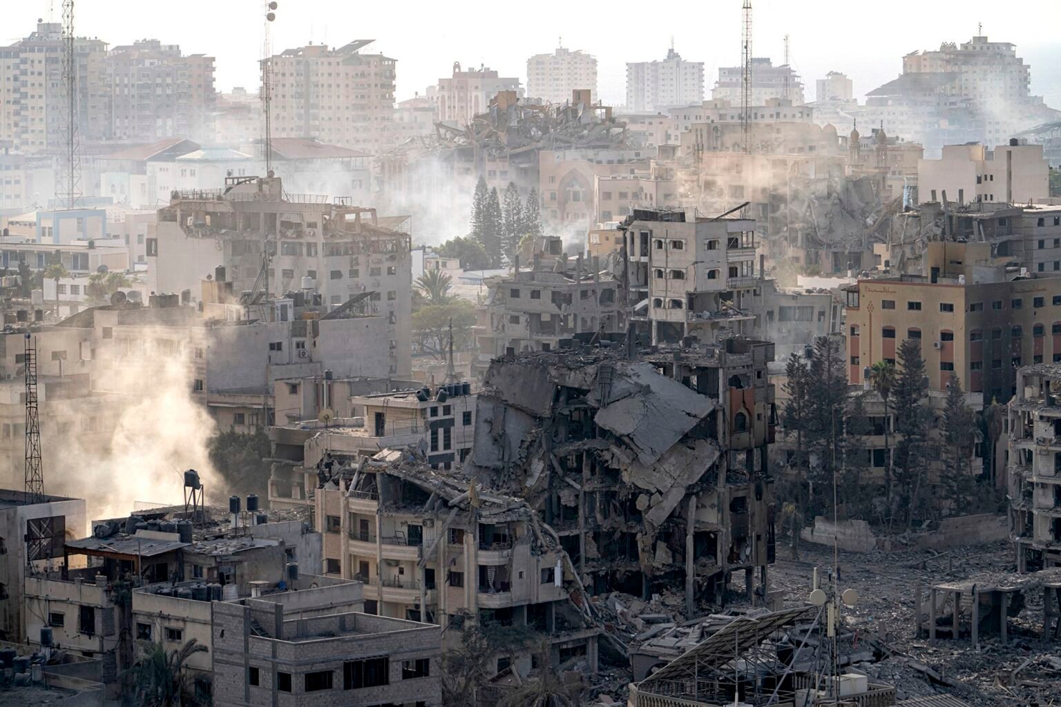 Hamas Offers Olive Branch as Israel’s Strikes Persist Amid Iran’s Warning of Escalation