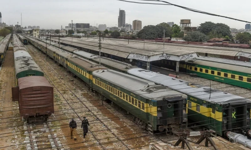 Sindh Minister’s Brother Tragically Killed in Train Accident